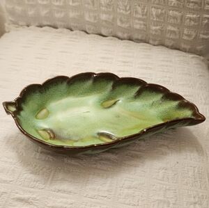 Frankoma Green Leaf-Shaped Pottery Dish